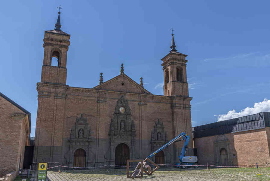 Huesca - San Juan de la Peña monasterio nuevo 2.jpg